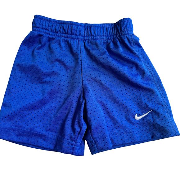 Nike shorts - Picture 1 of 3